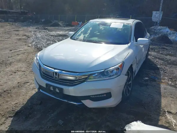 1HGCR2F98HA174409 2017 HONDA ACCORD - Image 2