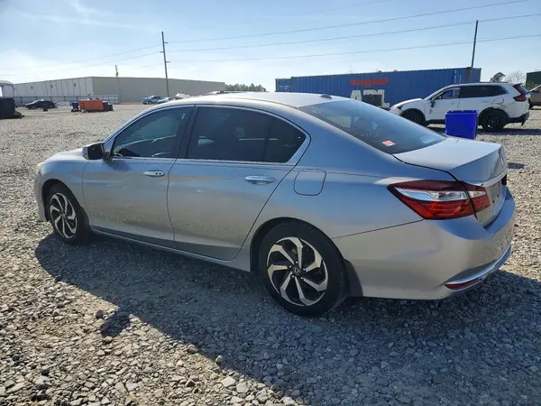 1HGCR2F98HA247956 2017 HONDA ACCORD - Image 2