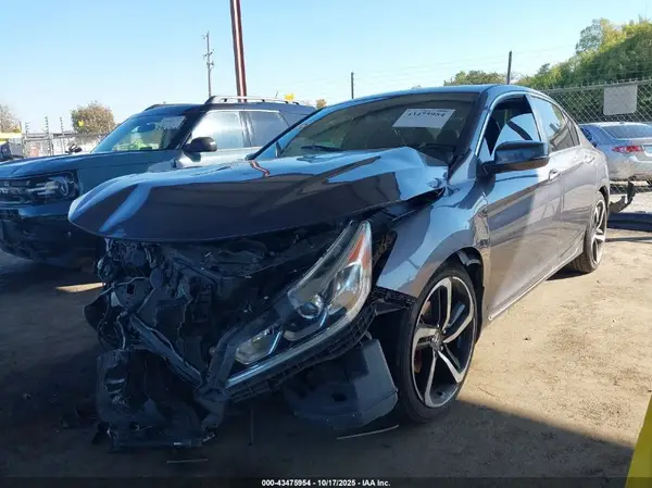 1HGCR2F99GA063575 2016 HONDA ACCORD - Image 2