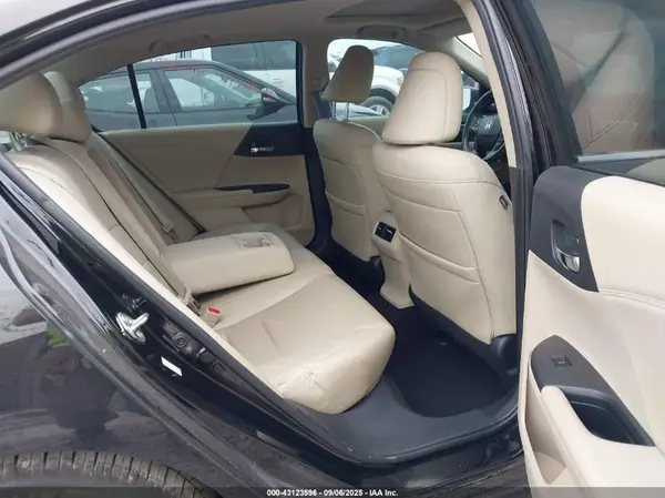 1HGCR2F99GA197065 2016 HONDA ACCORD - Image 8