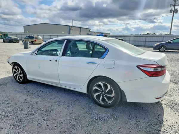 1HGCR2F99HA044056 2017 HONDA ACCORD - Image 2