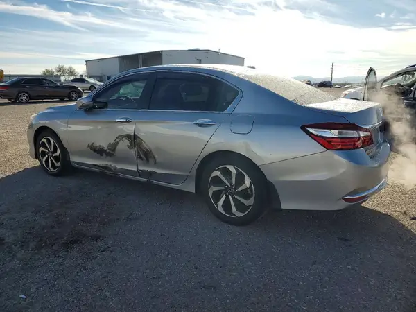 1HGCR2F99HA048902 2017 HONDA ACCORD - Image 2