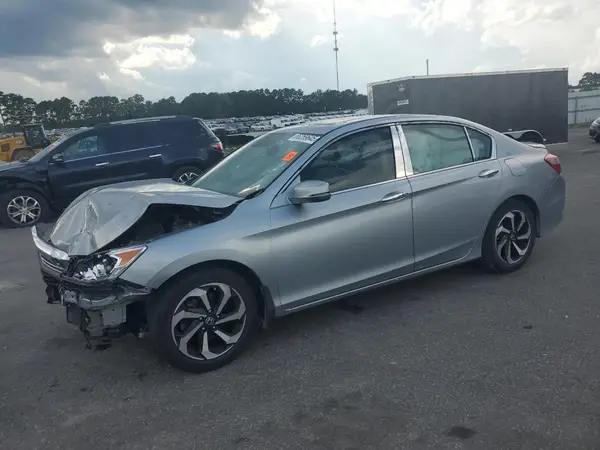 1HGCR2F99HA069040 2017 HONDA ACCORD - Image 1
