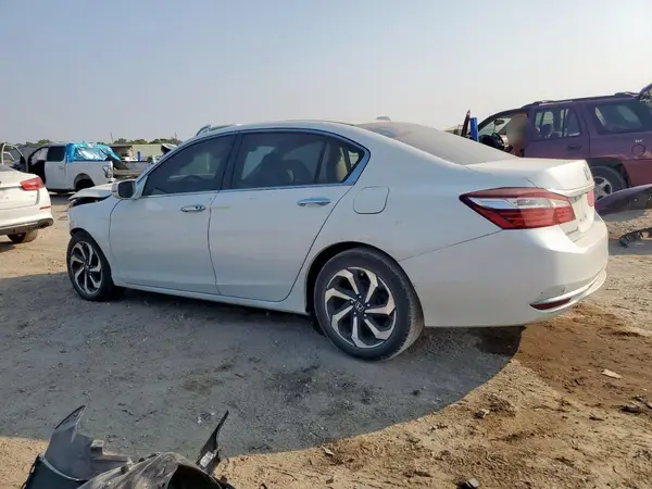 1HGCR2F99HA179909 2017 HONDA ACCORD - Image 2