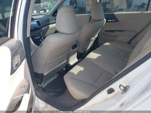 1HGCR2F9XGA049779 2016 HONDA ACCORD - Image 8