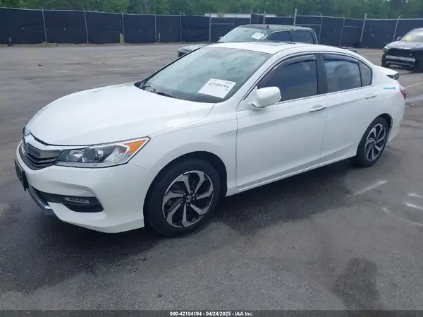 1HGCR2F9XGA083043 2016 HONDA ACCORD - Image 2
