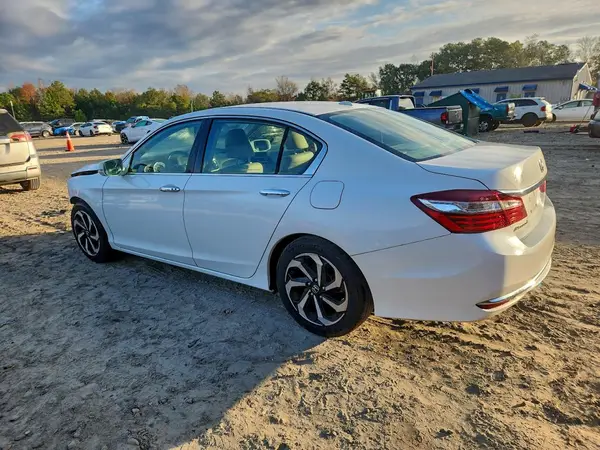 1HGCR2F9XGA187306 2016 HONDA ACCORD - Image 2