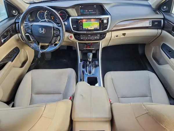 1HGCR2F9XGA187306 2016 HONDA ACCORD - Image 8