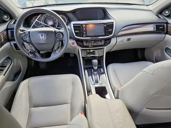 1HGCR2F9XGA221924 2016 HONDA ACCORD - Image 8