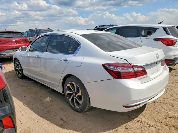1HGCR2F9XGA231787 2016 HONDA ACCORD - Image 2