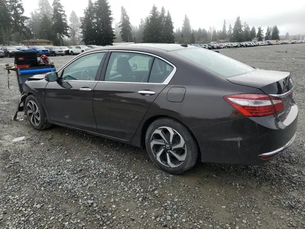 1HGCR2F9XHA004004 2017 HONDA ACCORD - Image 2