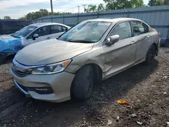 1HGCR2F9XHA056877 2017 HONDA ACCORD