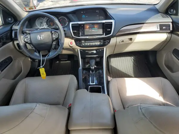 1HGCR2F9XHA056877 2017 HONDA ACCORD - Image 8