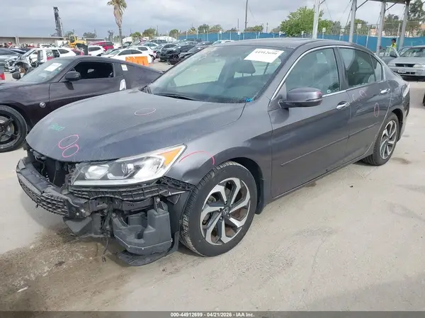 1HGCR2F9XHA079060 2017 HONDA ACCORD - Image 2