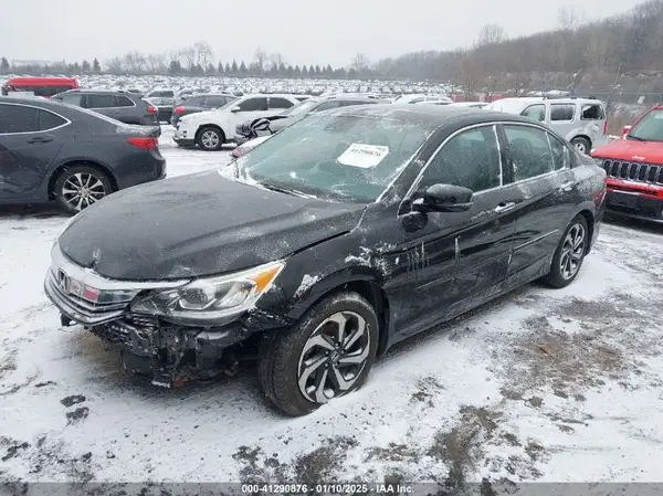 1HGCR2F9XHA122425 2017 HONDA ACCORD - Image 2