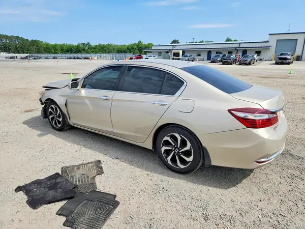 1HGCR2F9XHA187436 2017 HONDA ACCORD - Image 2