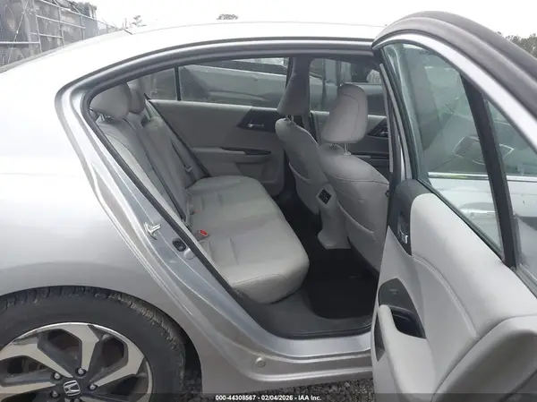 1HGCR2F9XHA231225 2017 HONDA ACCORD - Image 8