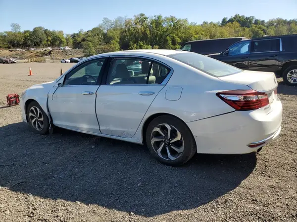 1HGCR3F00GA000565 2016 HONDA ACCORD - Image 2