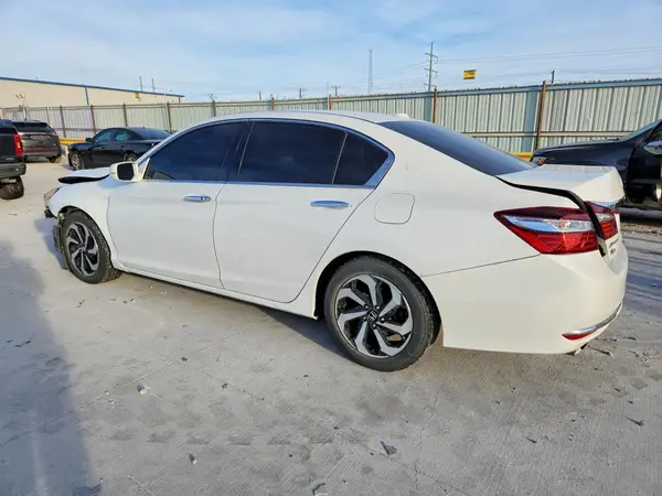 1HGCR3F00GA006379 2016 HONDA ACCORD - Image 2