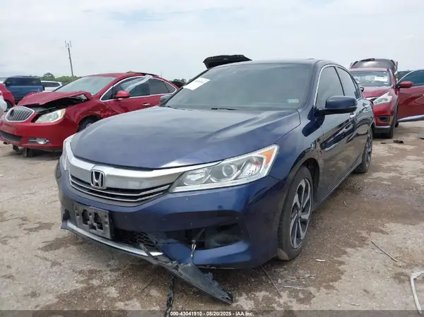 1HGCR3F00GA009573 2016 HONDA ACCORD - Image 2