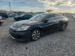 1HGCR3F00HA001877 2017 HONDA ACCORD