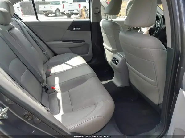 1HGCR3F00HA010448 2017 HONDA ACCORD - Image 8