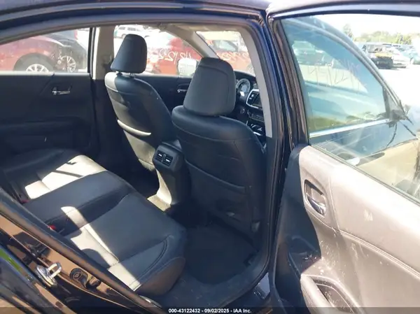 1HGCR3F00HA016900 2017 HONDA ACCORD - Image 8