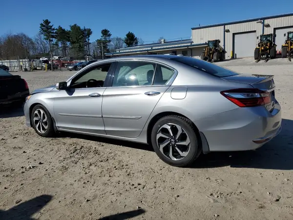 1HGCR3F00HA017450 2017 HONDA ACCORD - Image 2