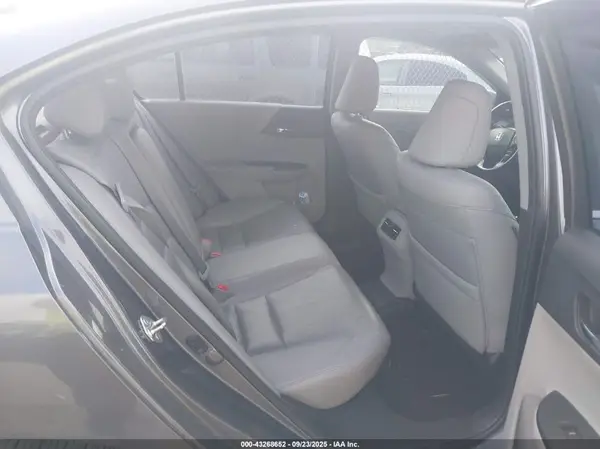 1HGCR3F01GA011672 2016 HONDA ACCORD - Image 8