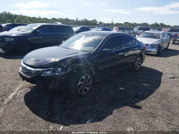 1HGCR3F01HA025704 2017 HONDA ACCORD - Image 2