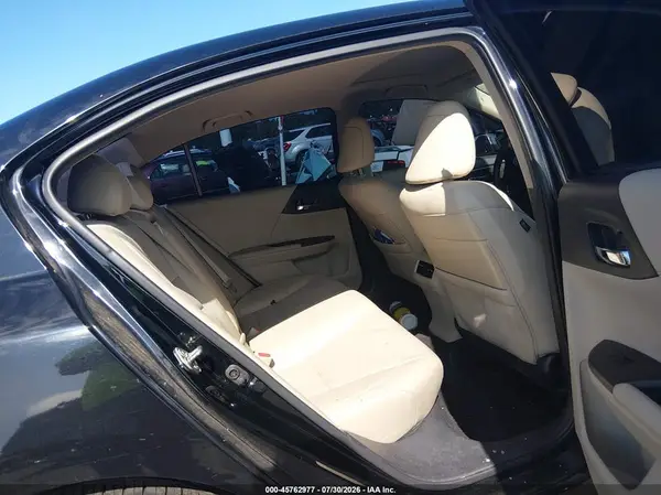 1HGCR3F01HA025704 2017 HONDA ACCORD - Image 8