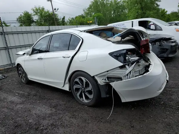 1HGCR3F02GA004665 2016 HONDA ACCORD - Image 2