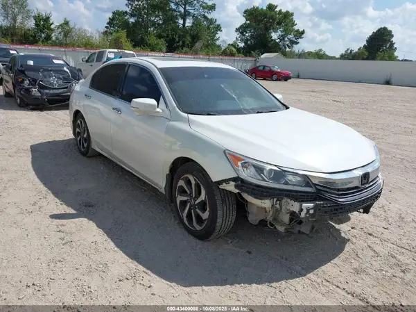 1HGCR3F02GA010336 2016 HONDA ACCORD - Image 1