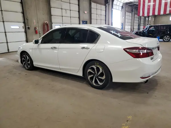 1HGCR3F03GA007204 2016 HONDA ACCORD - Image 2