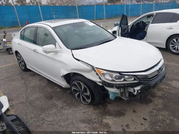 1HGCR3F03GA017750 2016 HONDA ACCORD - Image 1