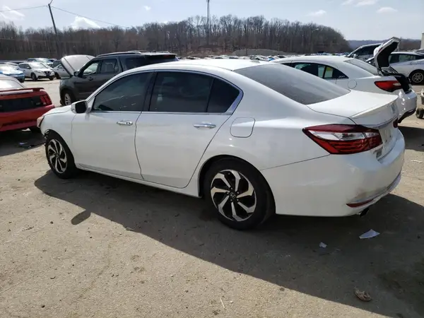 1HGCR3F03GA033673 2016 HONDA ACCORD - Image 2