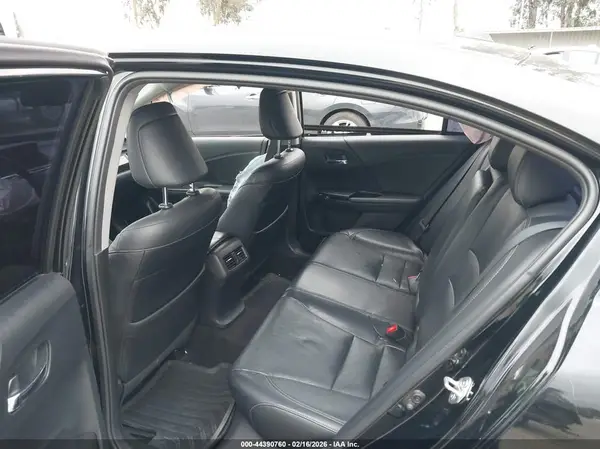 1HGCR3F03HA004787 2017 HONDA ACCORD - Image 8