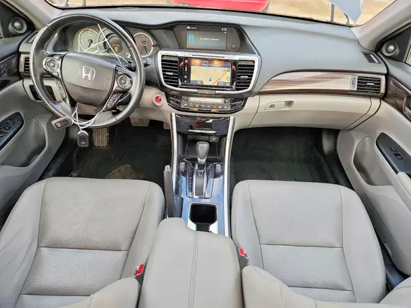 1HGCR3F03HA019032 2017 HONDA ACCORD - Image 8