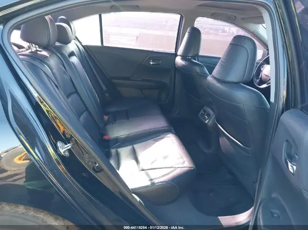 1HGCR3F03HA026689 2017 HONDA ACCORD - Image 8