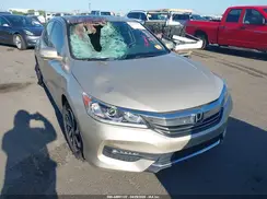 1HGCR3F03HA034940 2017 HONDA ACCORD