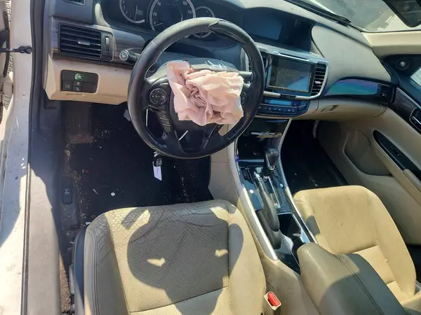 1HGCR3F03HA035943 2017 HONDA ACCORD - Image 8