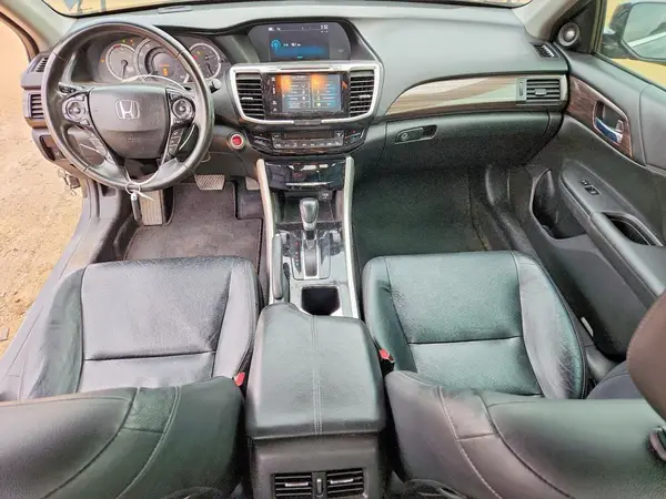 1HGCR3F04GA004893 2016 HONDA ACCORD - Image 8