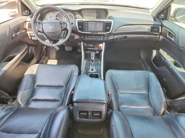 1HGCR3F04GA010404 2016 HONDA ACCORD - Image 8