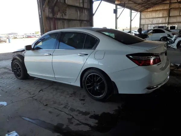 1HGCR3F04GA012623 2016 HONDA ACCORD - Image 2