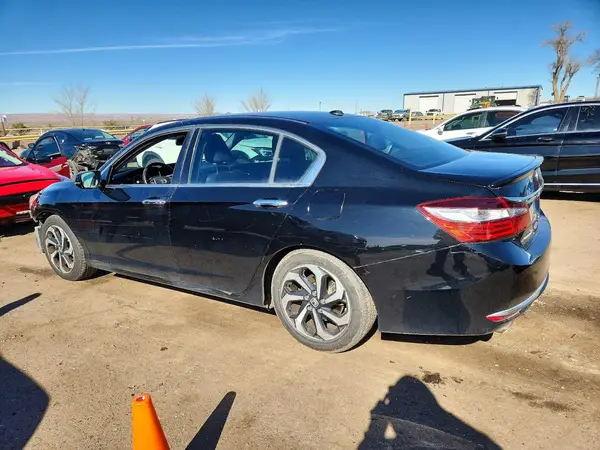 1HGCR3F04GA020527 2016 HONDA ACCORD - Image 2