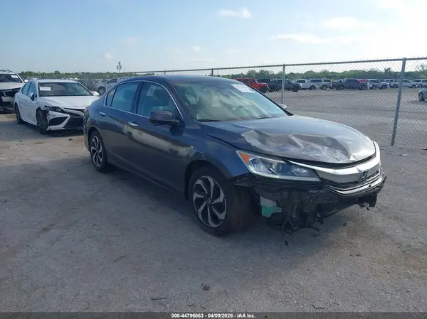 1HGCR3F04GA023072 2016 HONDA ACCORD - Image 1