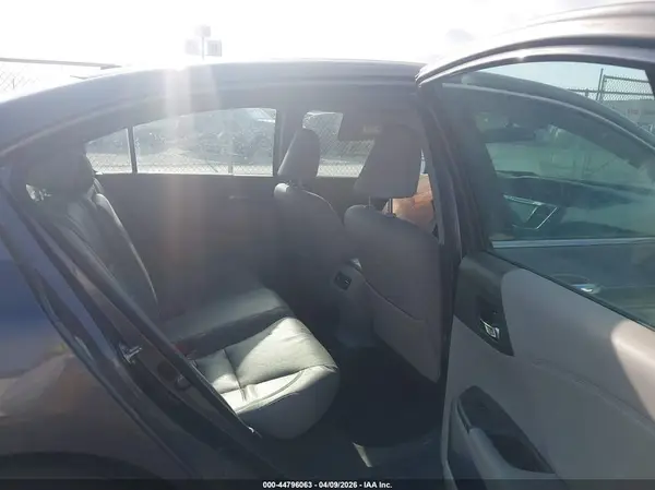 1HGCR3F04GA023072 2016 HONDA ACCORD - Image 8