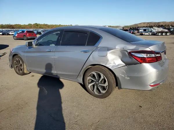 1HGCR3F04GA027803 2016 HONDA ACCORD - Image 2