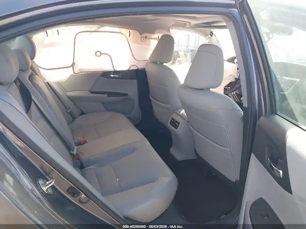 1HGCR3F04HA002868 2017 HONDA ACCORD - Image 8