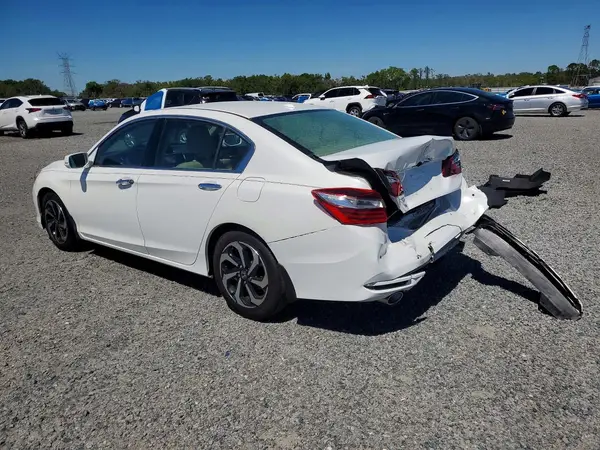 1HGCR3F04HA028600 2017 HONDA ACCORD - Image 2